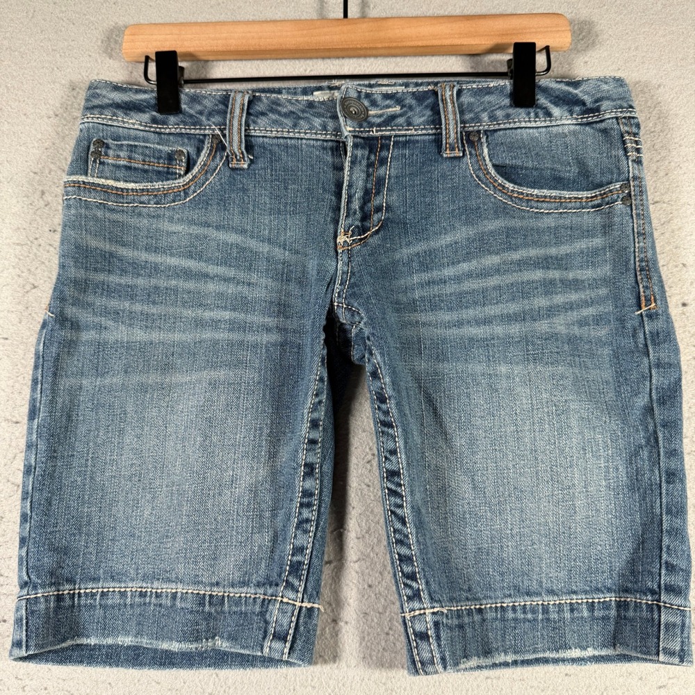 Vintage Aeropostale Womens Denim Bermuda Shorts Blue Medium Wash Size 7/8